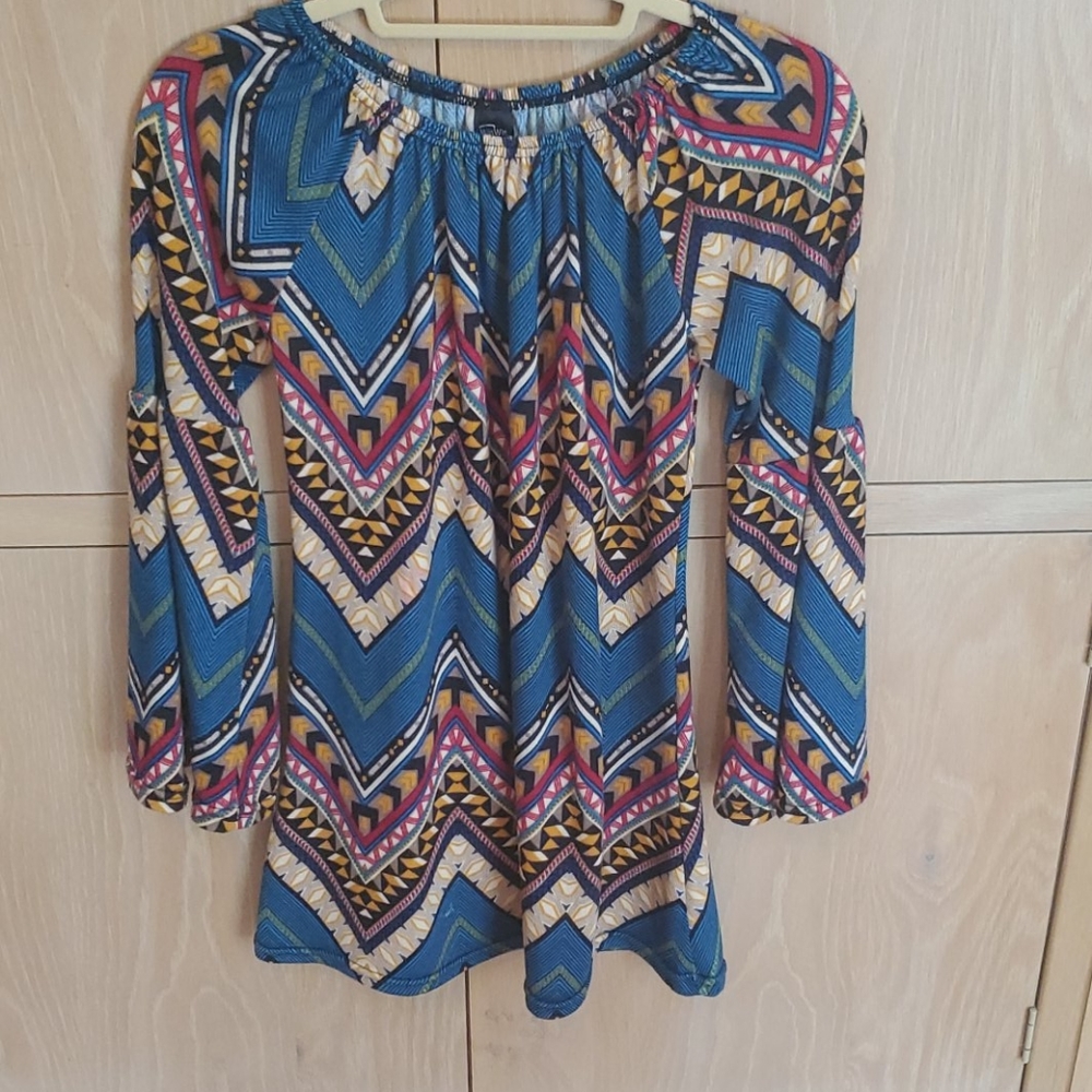 Win-win colorful tunic Size S